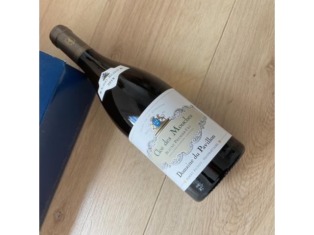 Vends LOT de 6 bouteilles de Beaune 1er cru Clos des mouches 2020 Albert Bichot Domaine du Pavillon