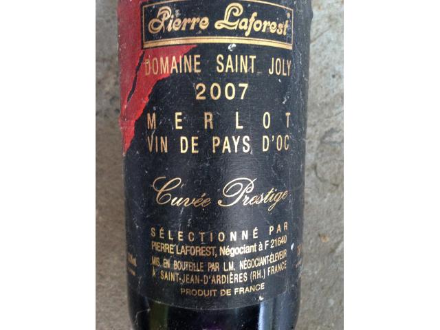 4 bouteilles de vin (1973 - 1985 - 2005 - 2007)